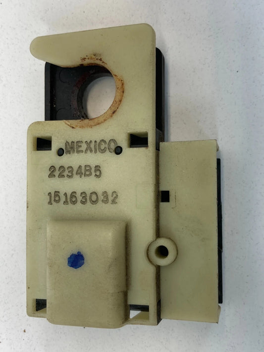 2002-2009 GMC ENVOY BRAKE LIGHT STOPLAMP CONTROL SENSOR SWITCH 15163032 OEM