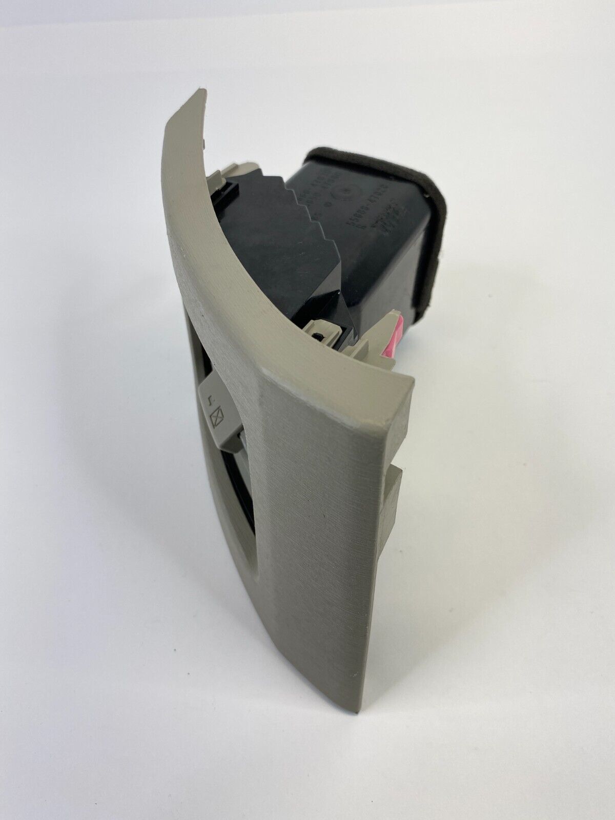 2010-2015 Toyota Prius Dash Right Side AC Air Vent Grille Outlet 55686-47020 OEM