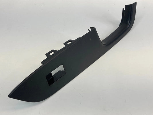 2010-2017 CHEVROLET EQUINOX FRONT RIGHT POWER WINDOW SWITCH BEZEL COVER 25946839