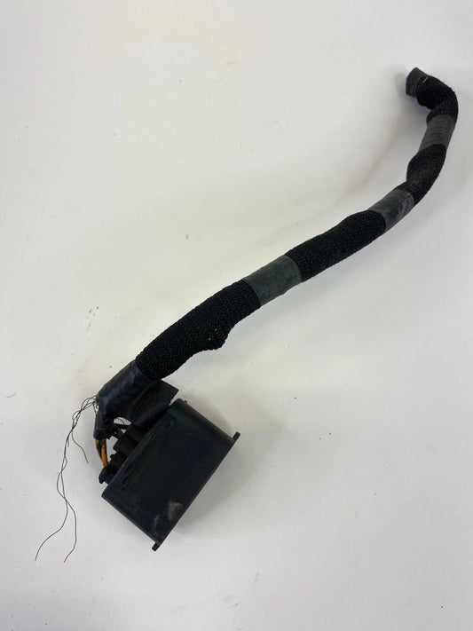2000-2004 VOLVO S40 FRONT HEADLIGHT WIRE HARNESS CONNECTOR PLUG OEM