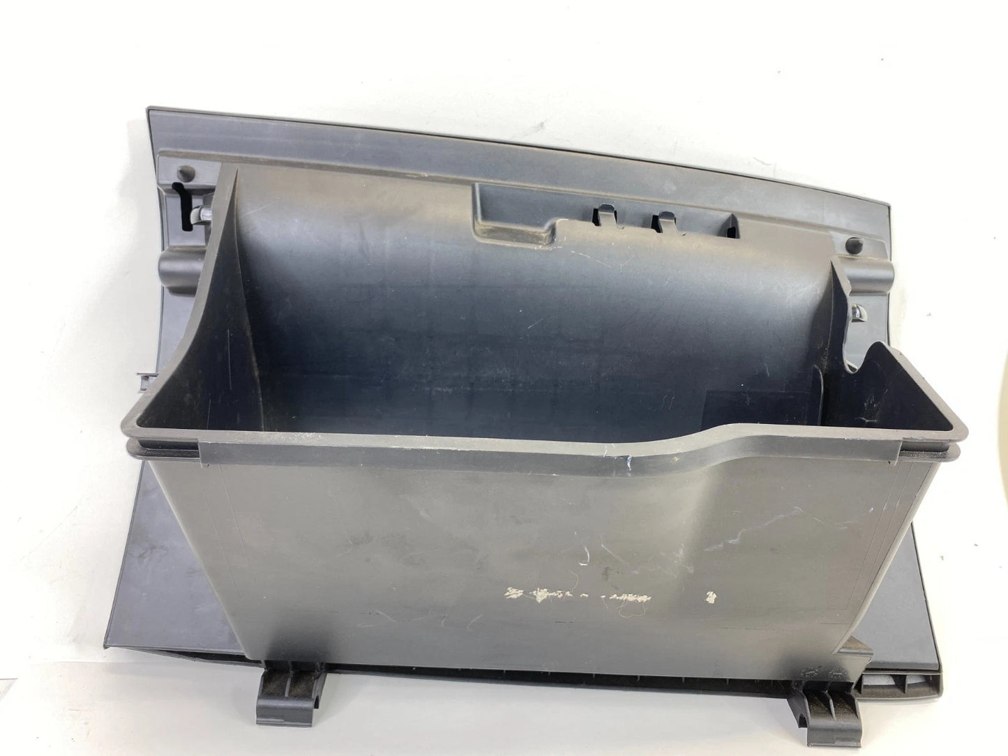 2011-2013 16-24MITSUBISHI OUTLANDER SPORT GLOVE BOX ASSEMBLY STORAGE COMPARTMENT