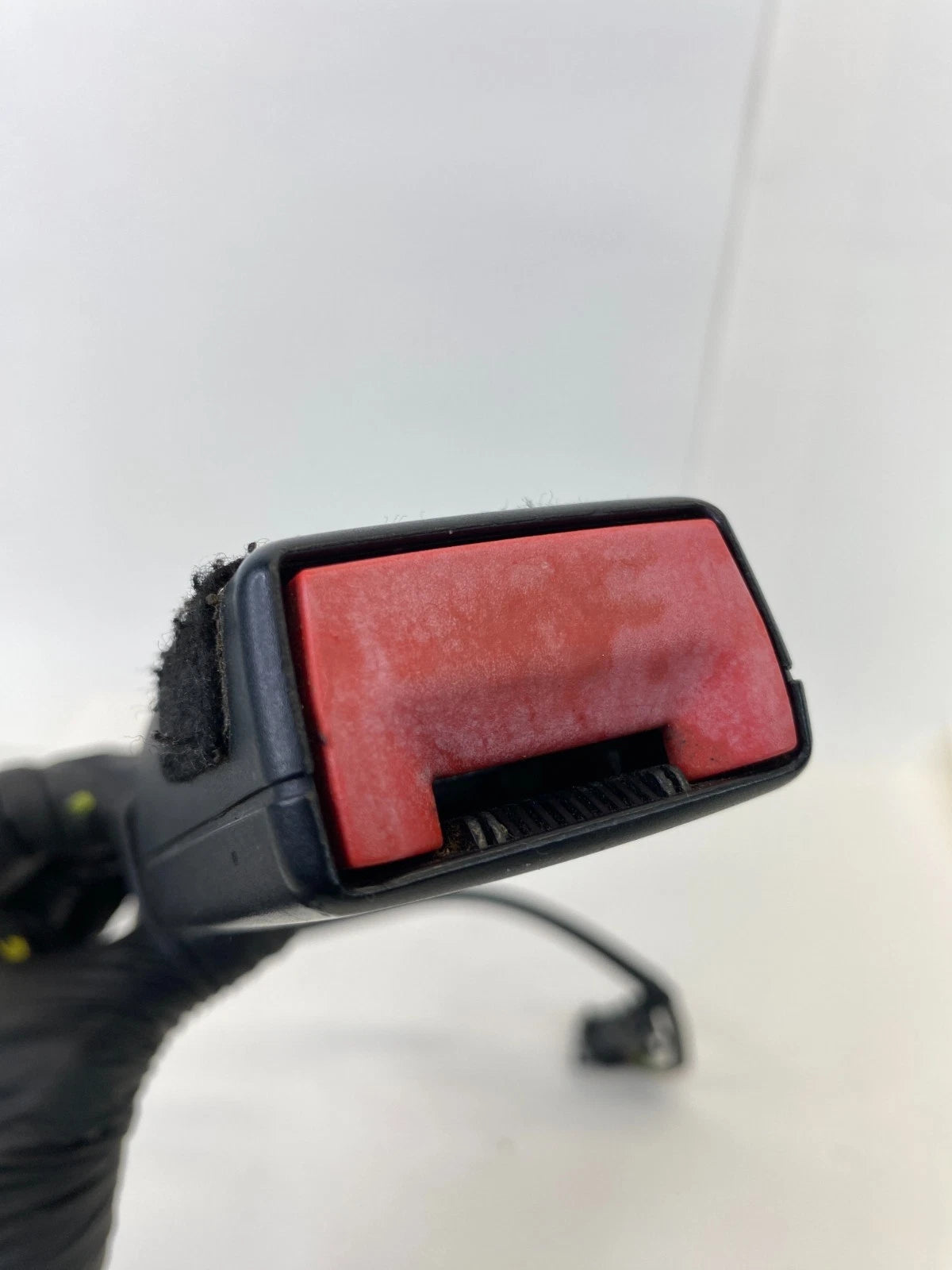2008-2017 AUDI A5 QUATTRO FRONT RIGHT SIDE SEAT BELT BUCKLE RECEIVER OEM