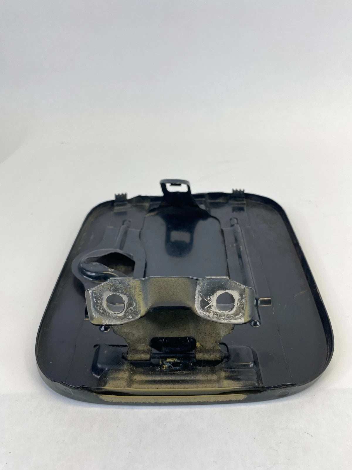 03-07 HONDA ACCORD COUPE FUEL FILLER TANK GAS DOOR LID COVER QUARTER PANEL OEM