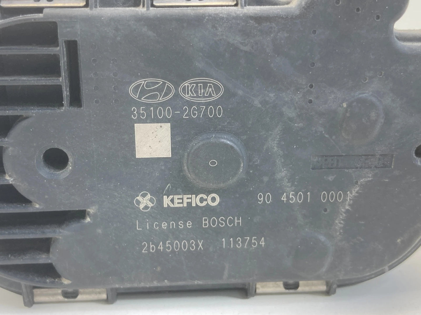 2011-2015 KIA OPTIMA 2.4L THROTTLE BODY THROTTLE VALVE ASSEMBLY 35100-2G700