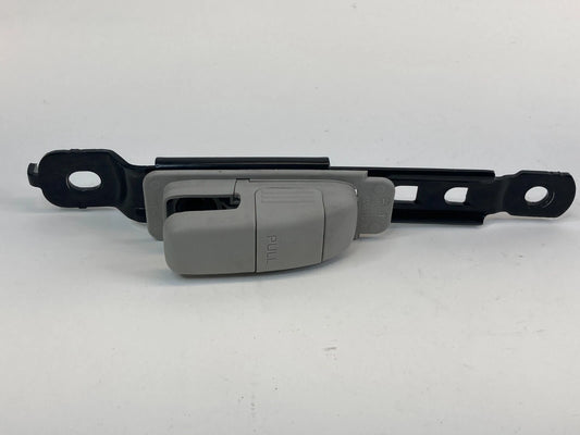 2013-2017 NISSAN JUKE FRONT RIGHT PASSENGER SIDE SEAT BELT HEIGHT ADJUSTER OEM