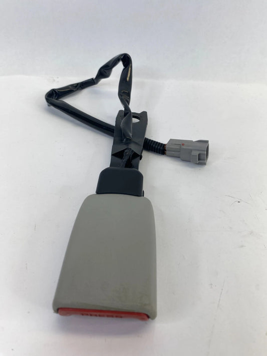 2009-2015 TOYOTA VENZA FRONT RIGHT PASSENGER SIDE SEAT BELT BUCKLE OEM