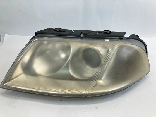 2001-2005 VW PASSAT HEADLIGHT LAMP FRONT LEFT DRIVER SIDE OEM 3BO-941-015AQ