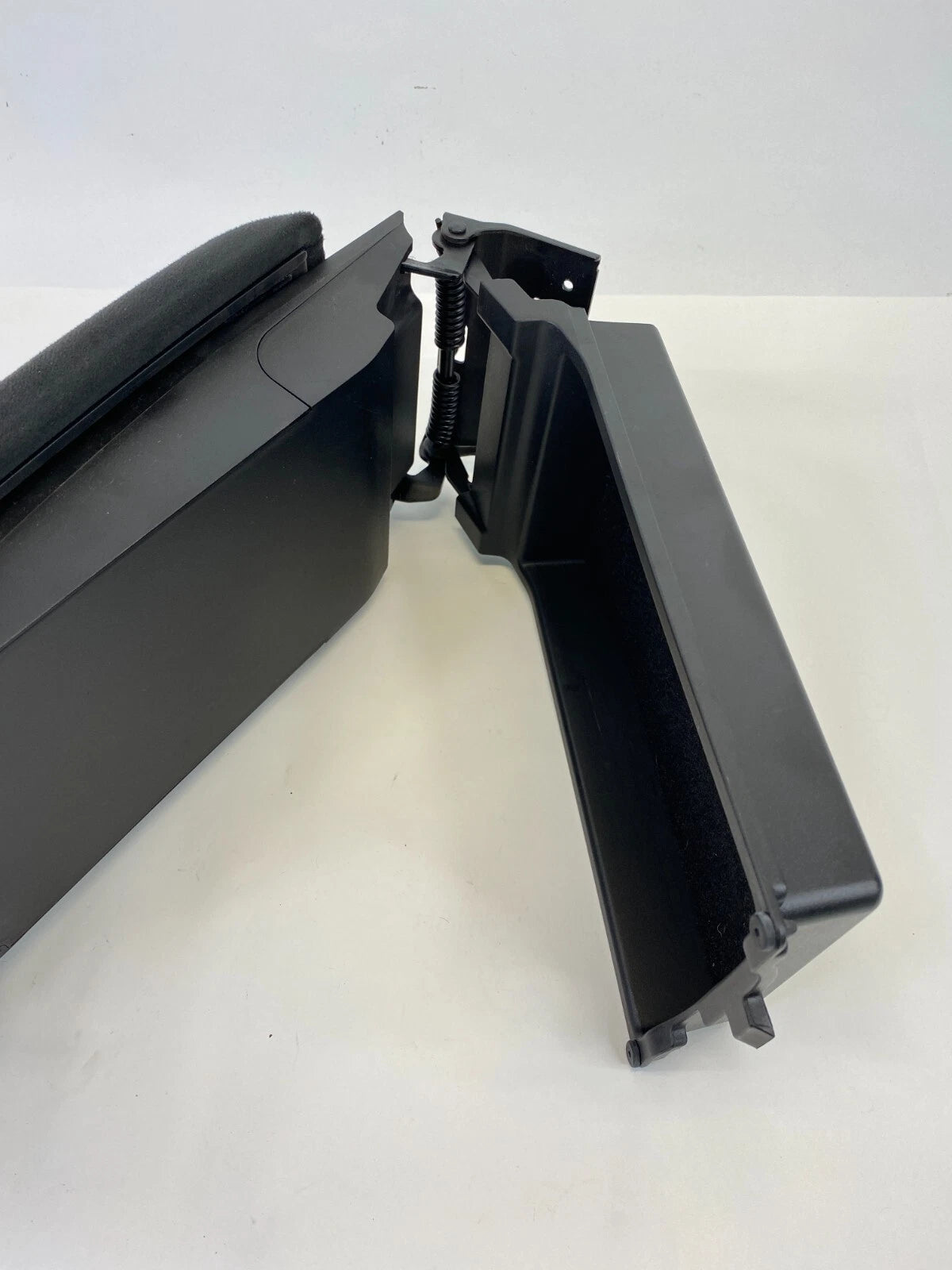 07-12 NISSAN ALTIMA CENTER CONSOLE ARM REST ARMREST LID COMPARTMENT 2388392 OEM