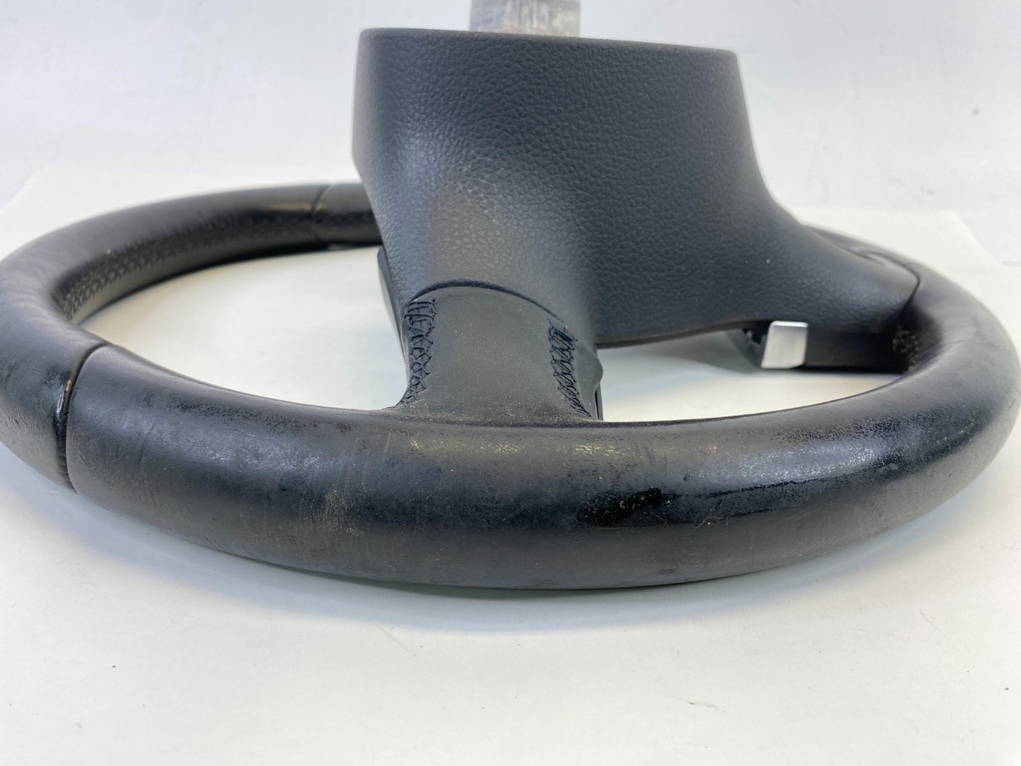 2009-2017 Volkswagen CC Steering Wheel w/ Control Switch 3C8-959-537