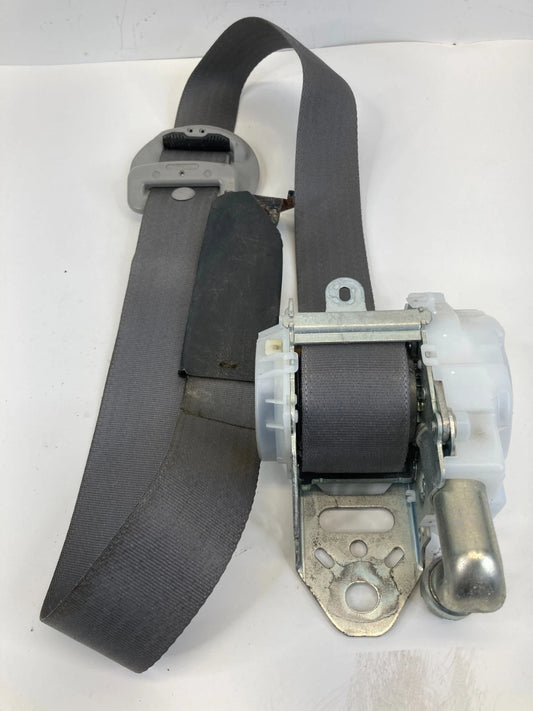 2008-2010 TOYOTA HIGHLANDER FRONT RIGHT SEAT BELT RETRACTOR 7R1180-P OEM
