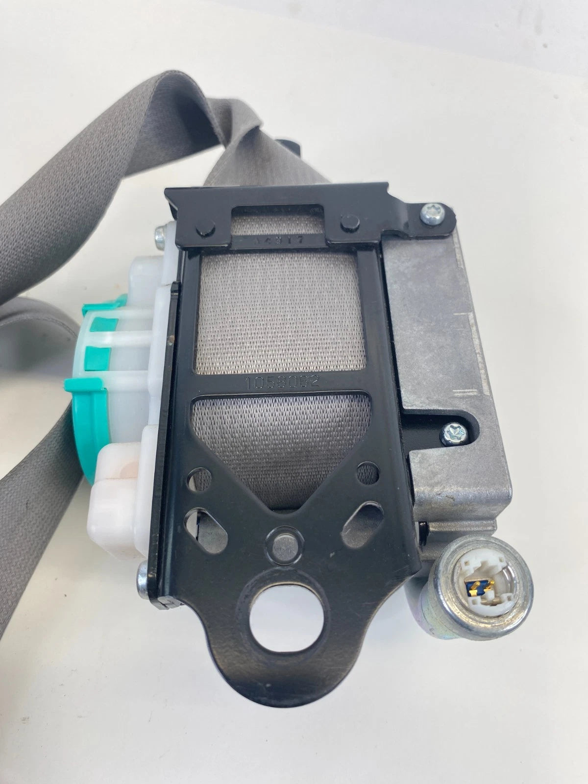 11 12 13 14 15 16 17 Nissan Quest Front Left Side Seat Belt Retractor Assy OEM