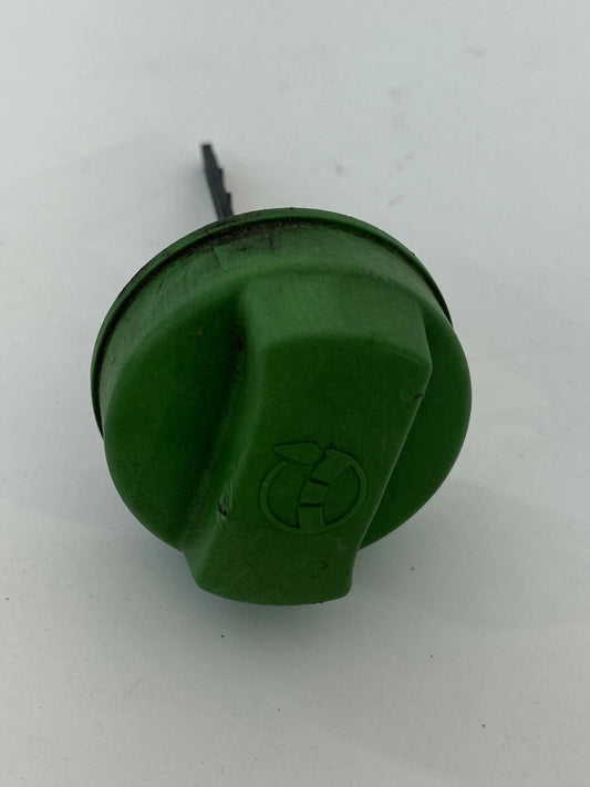 1998-2004 AUDI A6 POWER STEERING FLUID RESERVOIR LID CAP DIP STICK TOP OEM