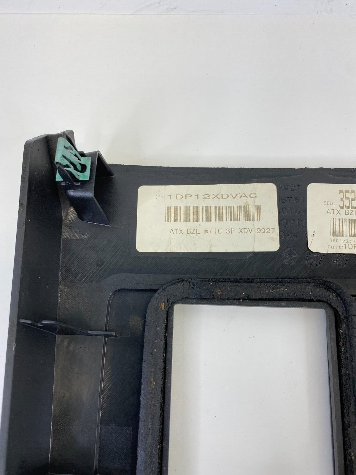 09 10 11 12 Jeep Liberty Center Console A/T Gear Shifter Cover Trim Bezel OEM