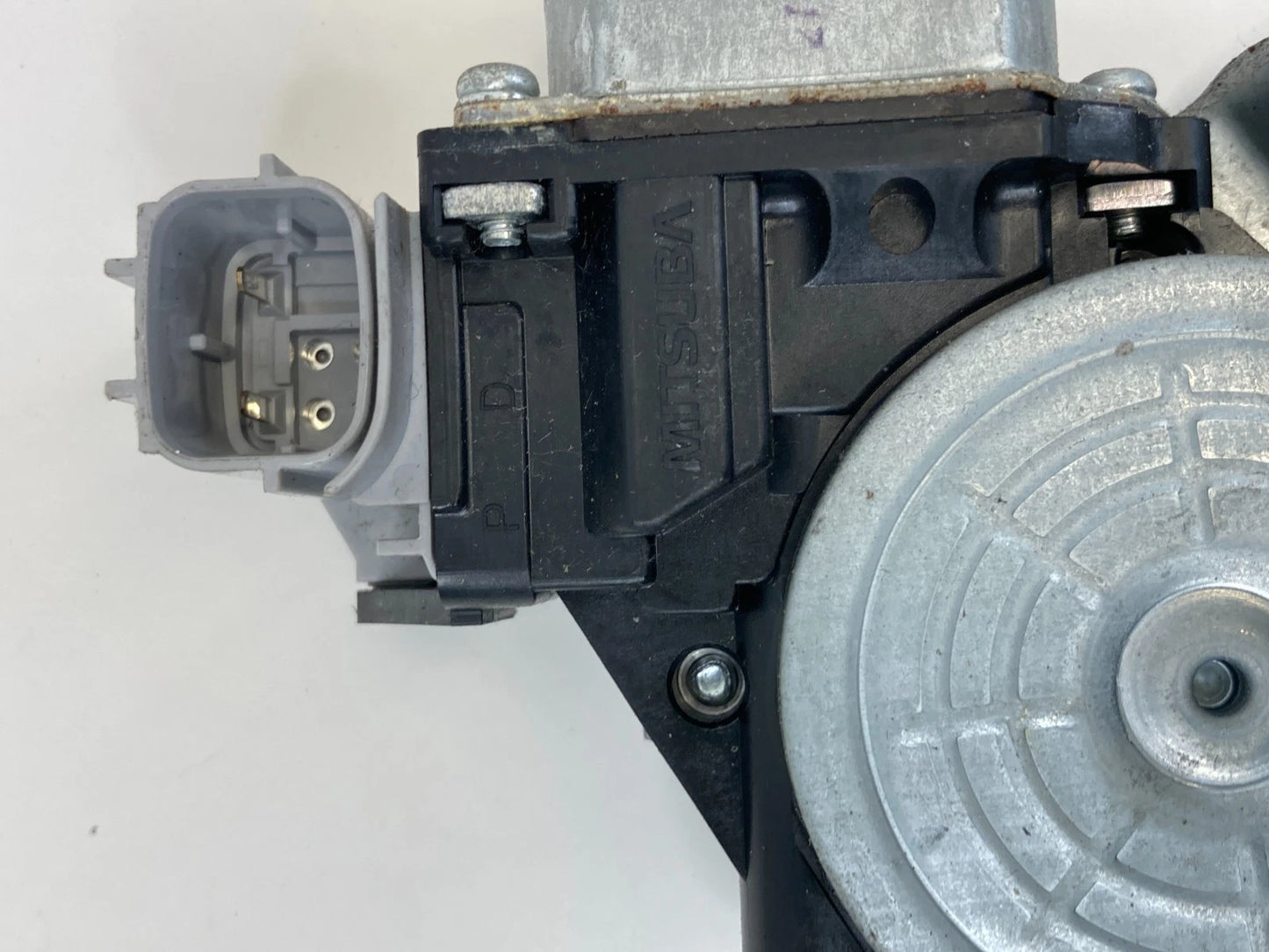 2013-2019 NISSAN SENTRA REAR RIGHT POWER WINDOW MOTOR W/ REGULATOR 82730-3TA2A