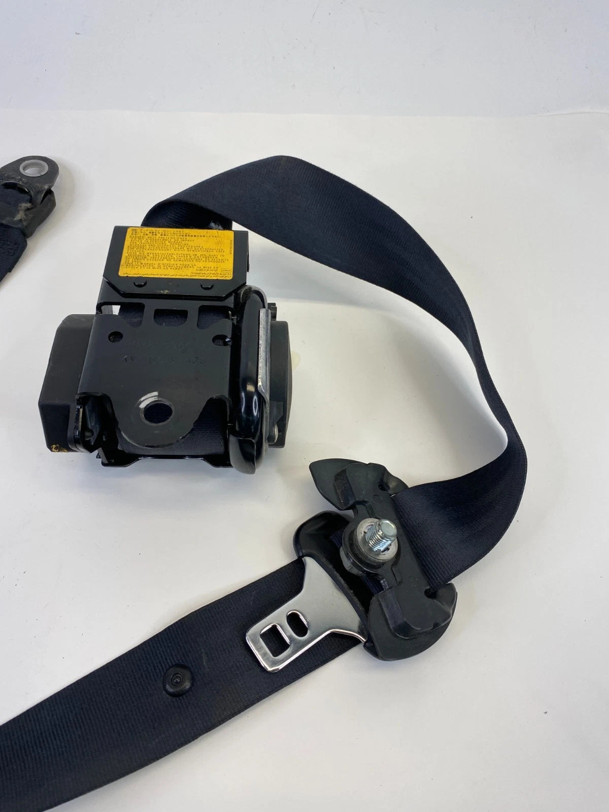 2011 2012 MITSUBISHI OUTLANDER SPORT FRONT RIGHT SEAT BELT RETRACTOR 6205792 OEM