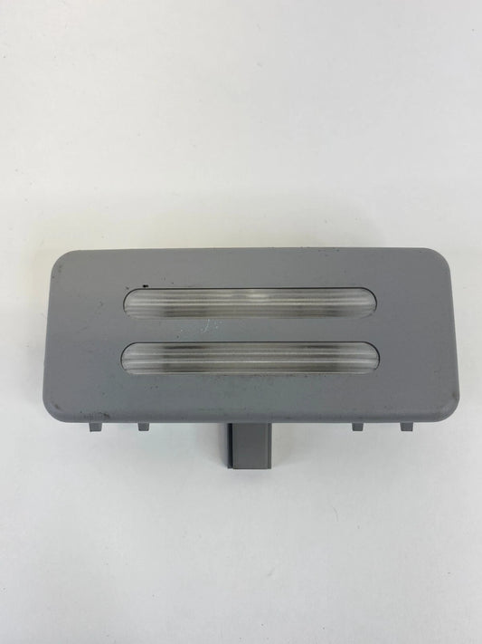 2006 BMW 330XI FRONT LEFT OR RIGHT VANITY SUNVISOR LIGHT LAMP ASSY 6962011 OEM