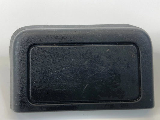 09-12 CHEVROLET TRAVERSE RIGHT SIDE SEAT TRACK BOLT COVER END CAP TRIM 1193872RH