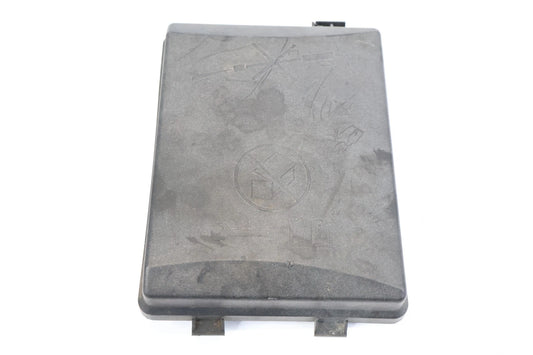 2012-2016 CHEVROLET SONIC FRONT ENGINE FUSE RELAY BOX COVER LID TOP 95383537 OEM