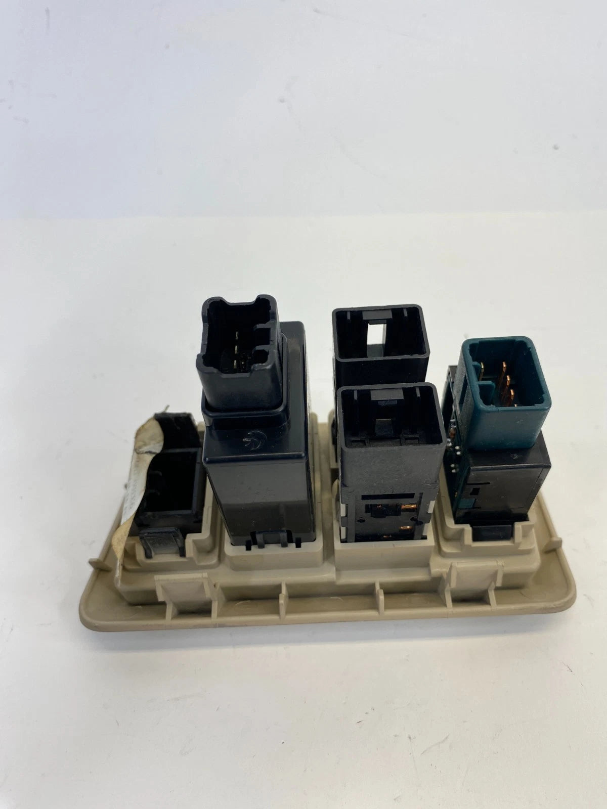 2007-2012 HYUNDAI SONATA 4WD DASH DIMMER LOCK ESC OFF TRACTION SWITCH 93300-0W26