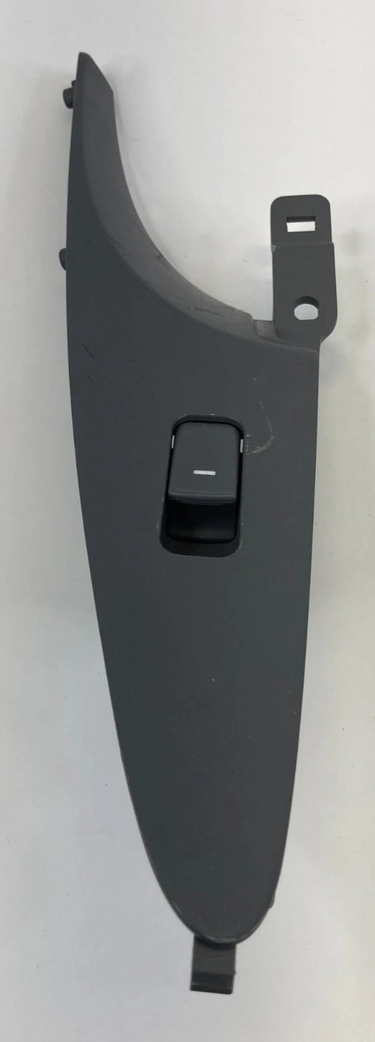 2011-2014 HYUNDAI SONATA REAR RIGHT SIDE DOOR WINDOW CONTROL SWITCH W/ BEZEL OEM
