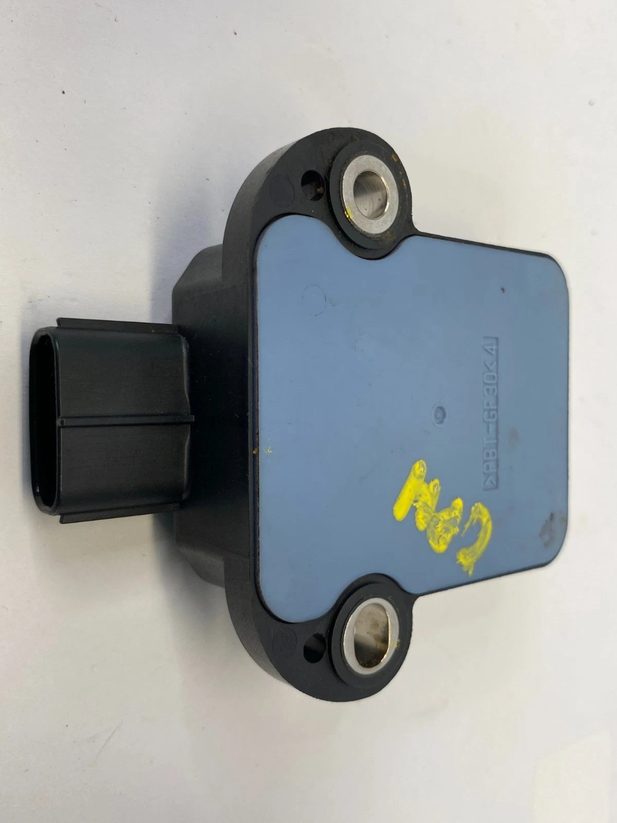 2010-2013 TOYOTA YARIS YAW RATE SENSOR STABILITY CONTROL 89183-48030 OEM