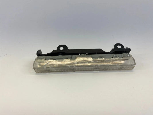 2009 2010 PONTIAC VIBE GT HATCHBACK 3RD THIRD BRAKE LIGHT HIGH MOUNT STOP LAMP