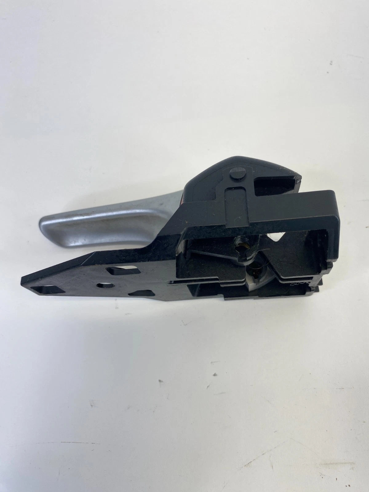 2012-2015 TOYOTA PRIUS REAR LEFT BACK SIDE INTERIOR DOOR HANDLE ASSEMBLY OEM