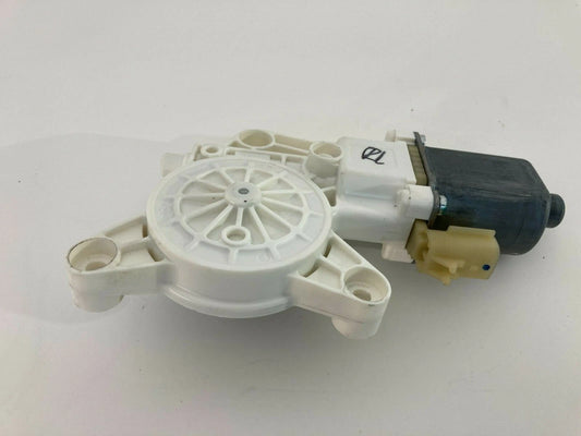 11-14 CHRYSLER 200 SEDAN REAR LEFT BACK SIDE DOOR WINDOW MOTOR 3006611E 2 PINS
