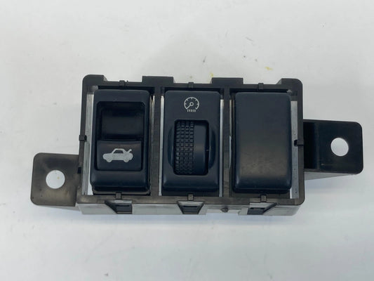 02 03 04 05 06 NISSAN ALTIMA TRUNK LID RELEASE & DIMMER LIGHT CONTROL SWITCH OEM