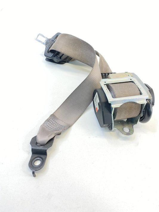 2003-2006 MERCEDES-BENZ E500 FRONT LEFT SEAT BELT RETRACTOR A2118607985 OEM