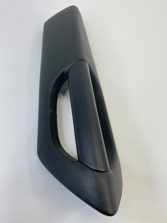 2004-2009 MAZDA 3 MAZDA3 FRONT LEFT SIDE DOOR ARM REST GRIP HANDLE BP4K69391 OEM
