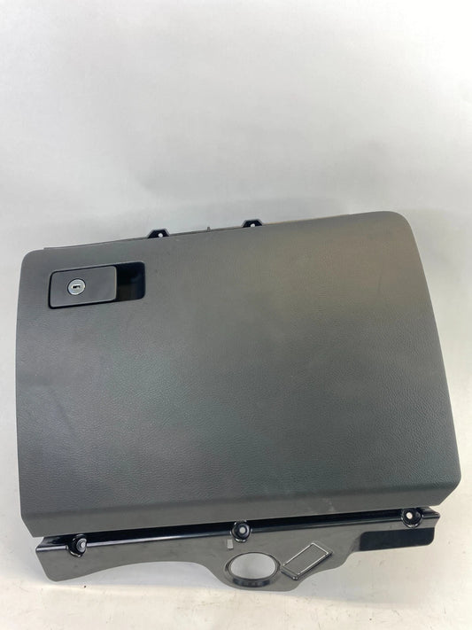 2009-2017 VW VOLKSWAGEN CC GLOVE BOX STORAGE COMPARTMENT LID ASSY 3C1857114C OEM