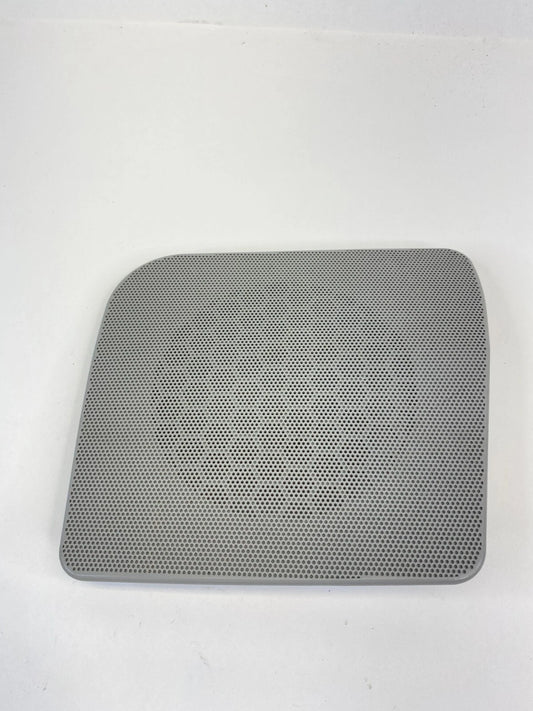 2004 2005 CADILLAC SRX SUV 4-DR REAR LEFT DOOR SPEAKER COVER GRILLE RR-LH-11081