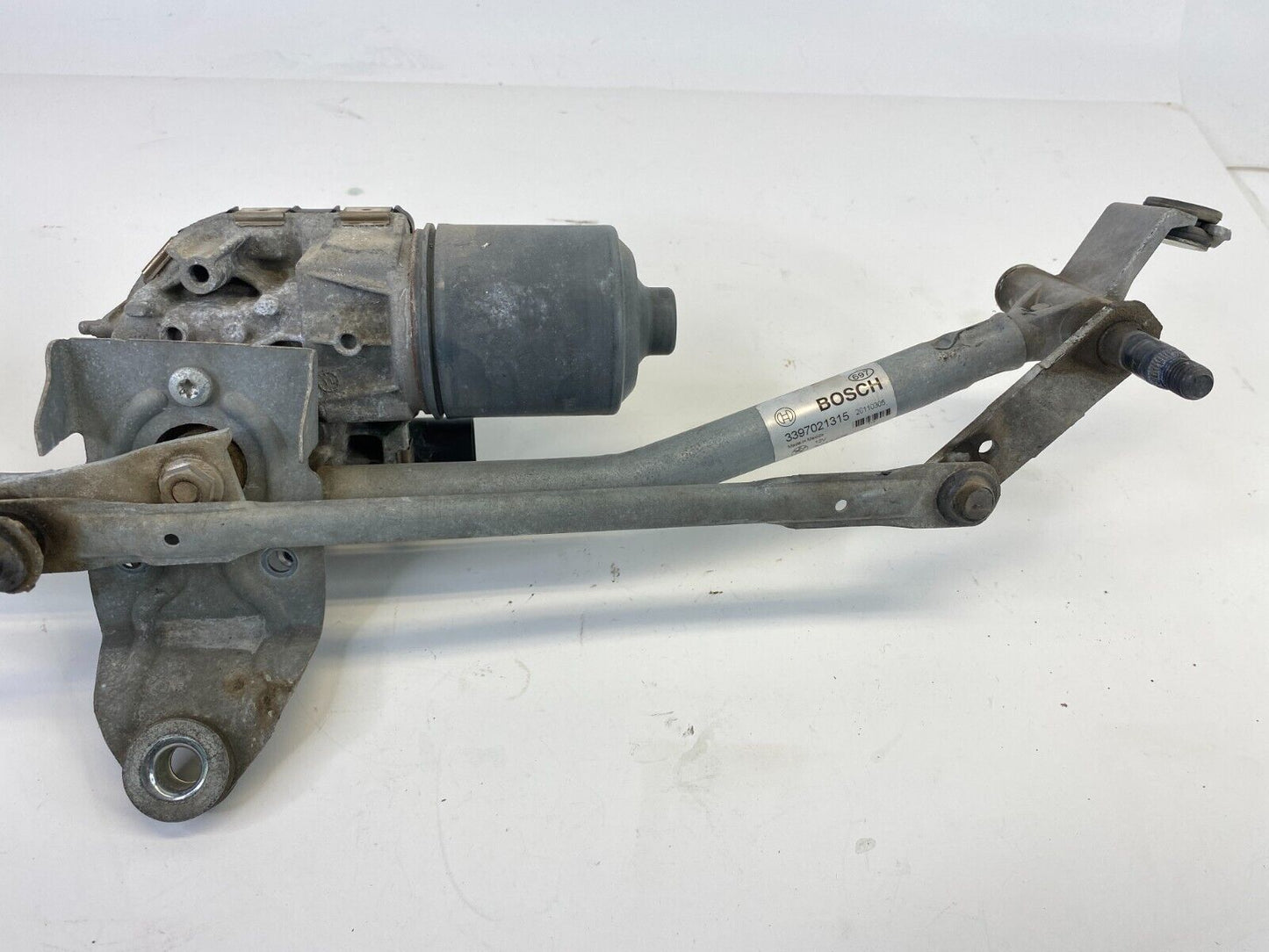 2011-2017 BMW X3 Front Windshield Window Wiper Motor W/ Linkage 3397021315 OEM