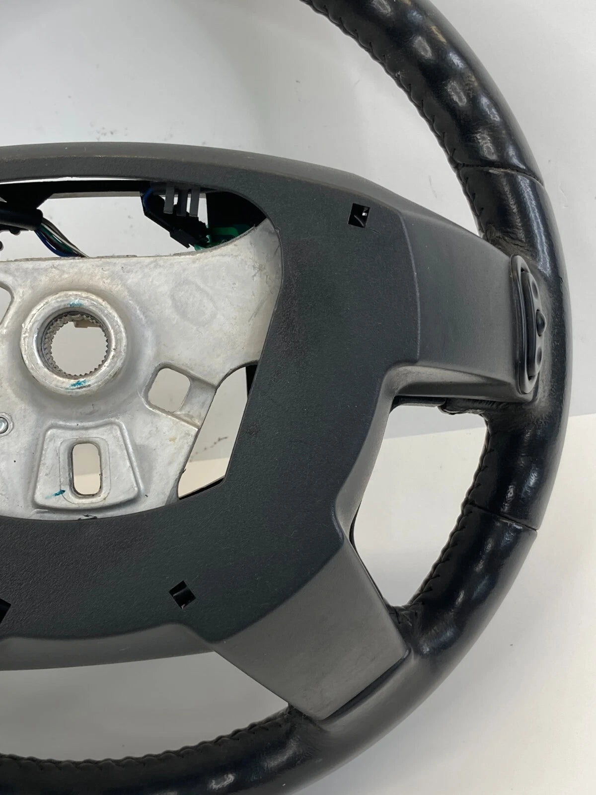 2008-2010 DODGE AVENGER STEERING WHEEL WITH CRUISE CONTROL SWITCH OEM