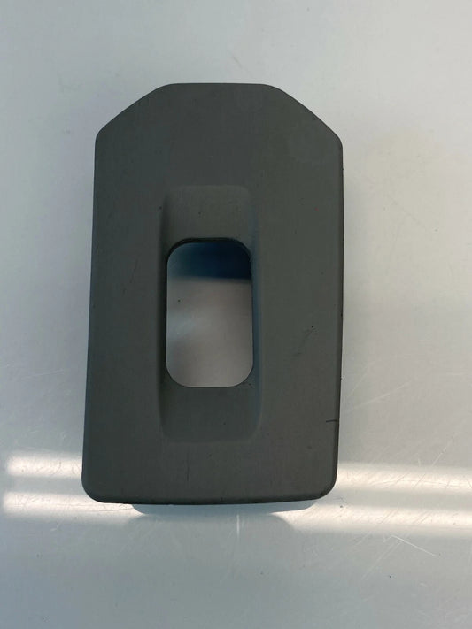 03-07 CADILLAC CTS REAR RIGHT SIDE WINDOW SWITCH COVER TRIM BEZEL 10301-JL467