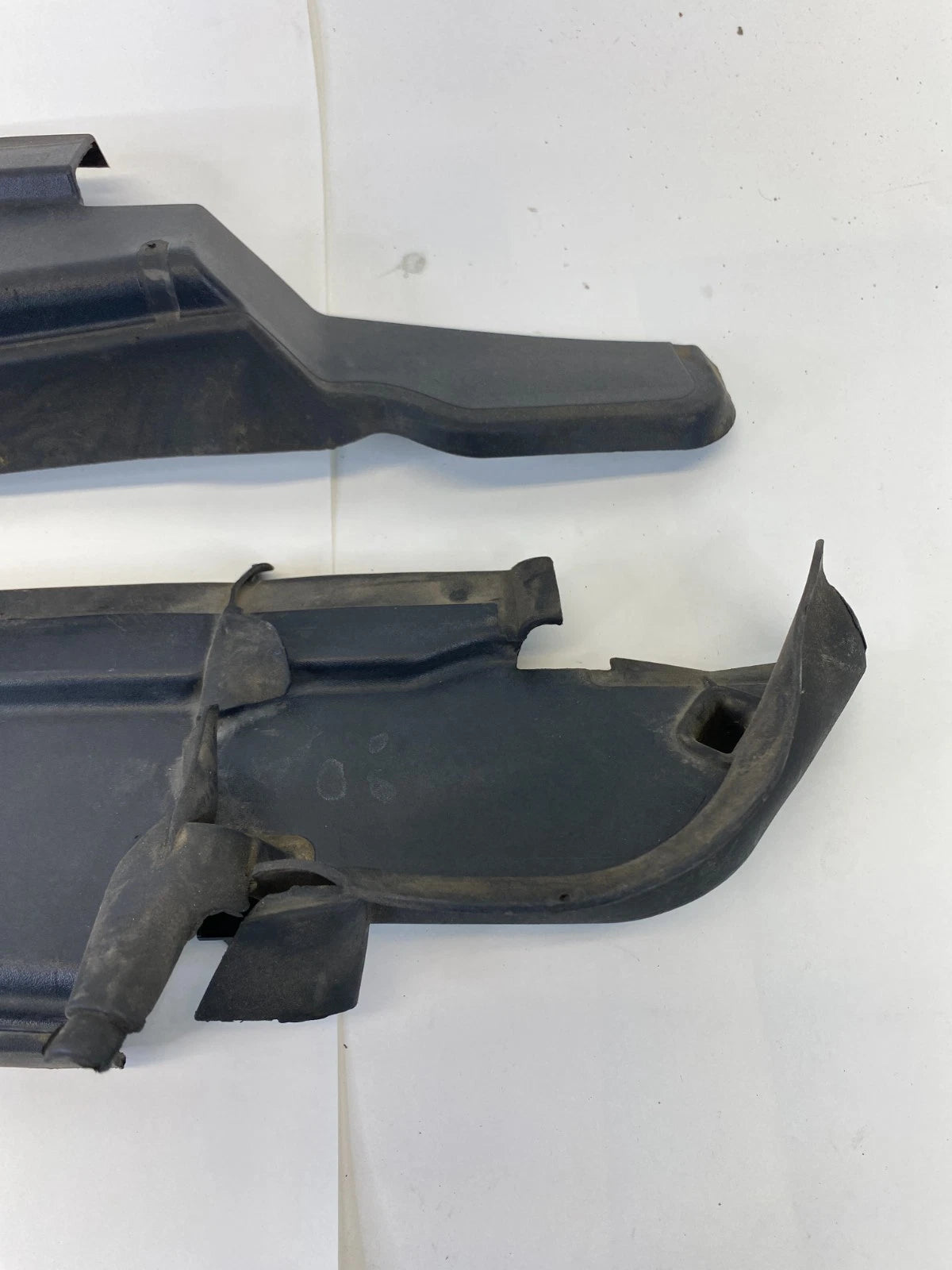 2011-2019 FORD EXPLORER FRONT LEFT & RIGHT FENDER UPPER LEDGE TRIM LEDGE COVER