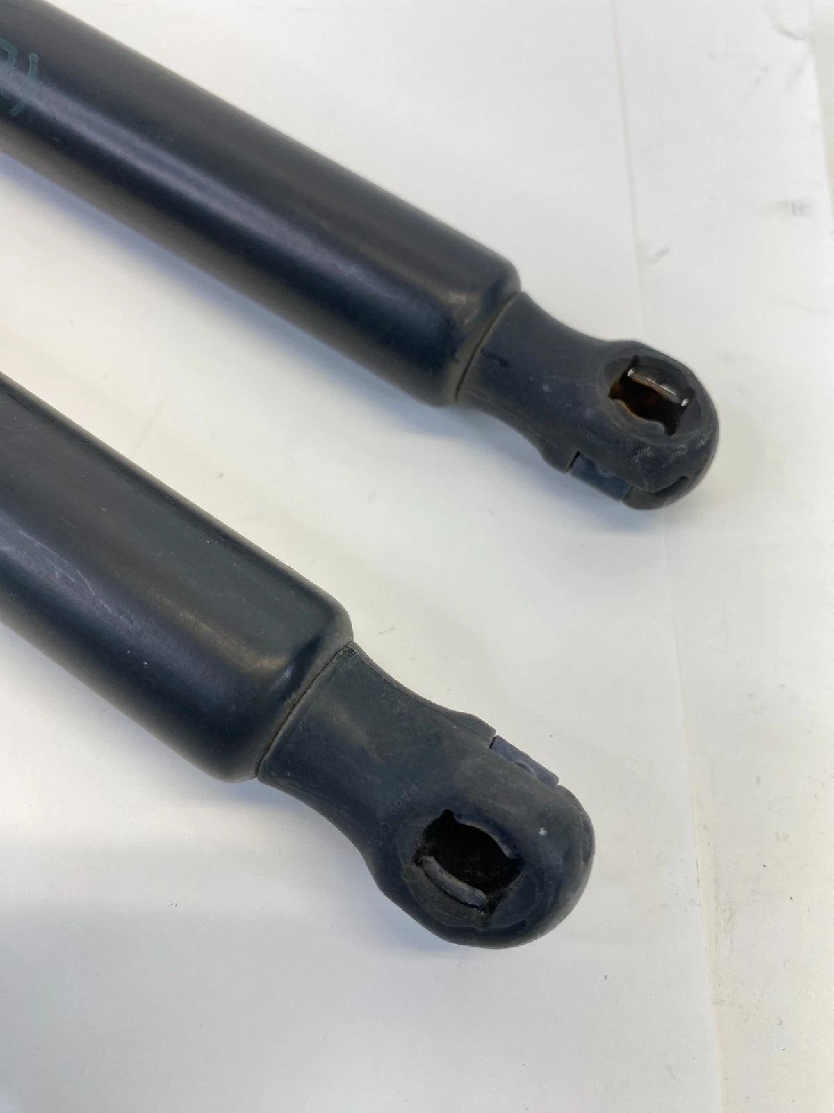 11-15 FORD EXPLORER RR TRUNK LIFTGATE SUPPORT STRUTS PAIR SET 2 BB5T78406A10 OEM