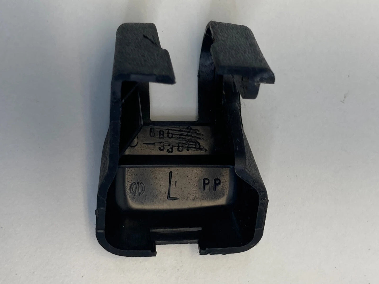 1997-2003 LEXUS ES300 LEFT DRIVER SEAT DOOR CHECK COVER 6862233010 OEM