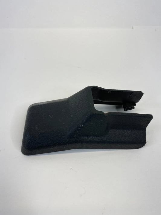 2004-2008 NISSAN MAXIMA FRONT RIGH SIDE LOWER SEAT TRACK TRIM COVER 875077Y000