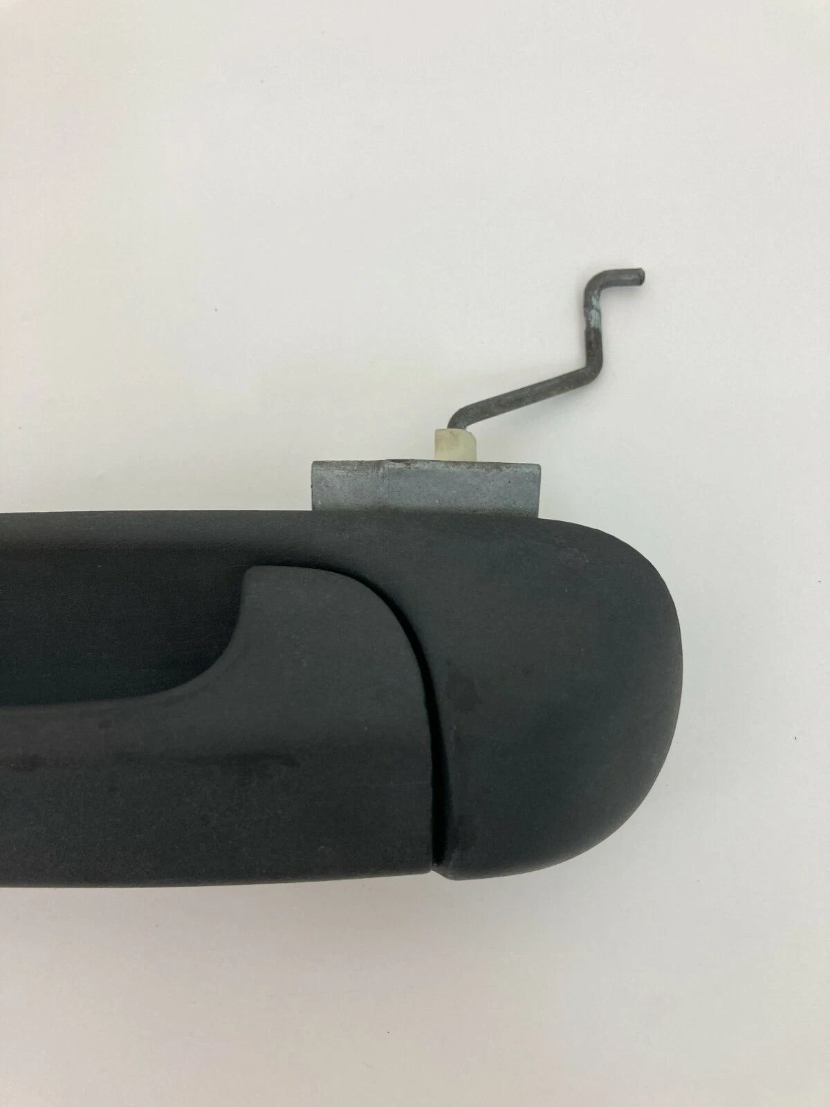 04 05 06 07 08 09 DODGE DURANGO REAR LEFT SIDE EXTERIOR DOOR HANDLE ASSEMBLY OEM
