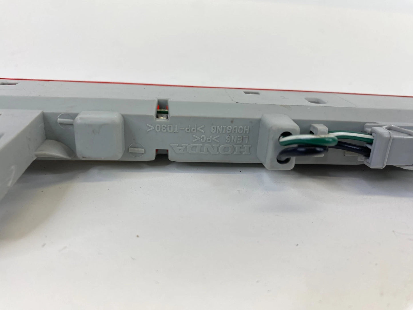 2004-2008 Acura TL SEDAN Rear High Mount Third 3rd Brake Stop Light Lamp OEM