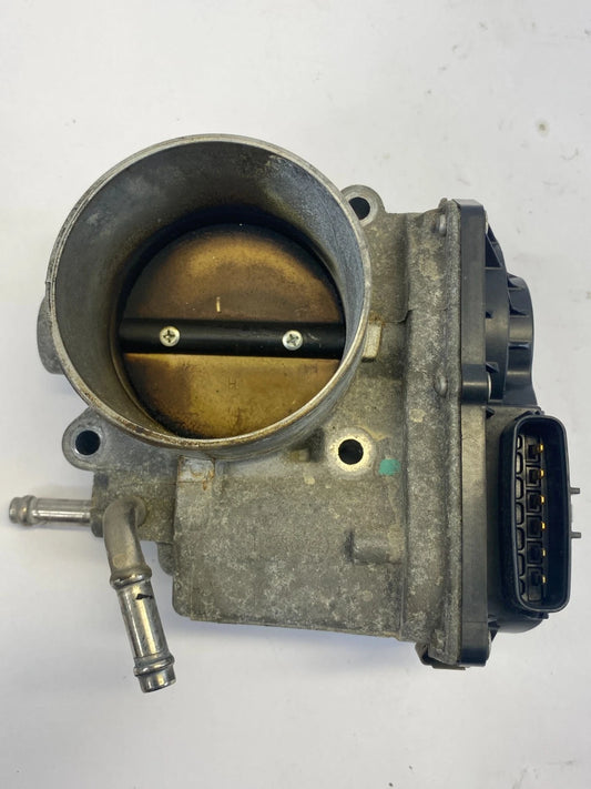 2004-2006 TOYOTA SIENNA 3.3L V6 24V A/T THROTTLE BODY VALVE ASSY 22030-0A020 OEM