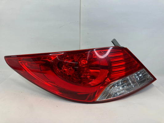 2012-2014 HYUNDAI ACCENT SEDAN LEFT DRIVER SIDE TAIL LIGHT TAILLIGHT LAMP OEM