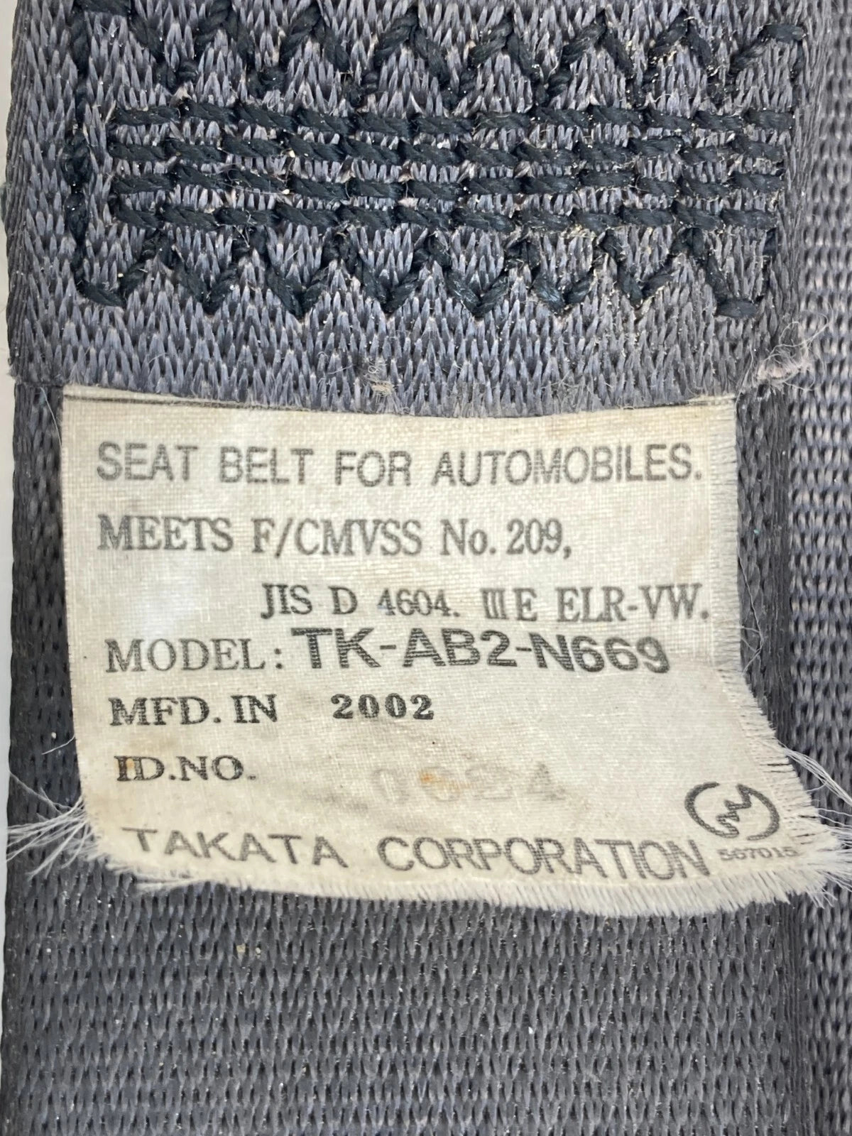 2003 2004 MITSUBISHI MONTERO SPORT FRONT RIGHT PASSENGER SEAT BELT RETRACTOR OEM