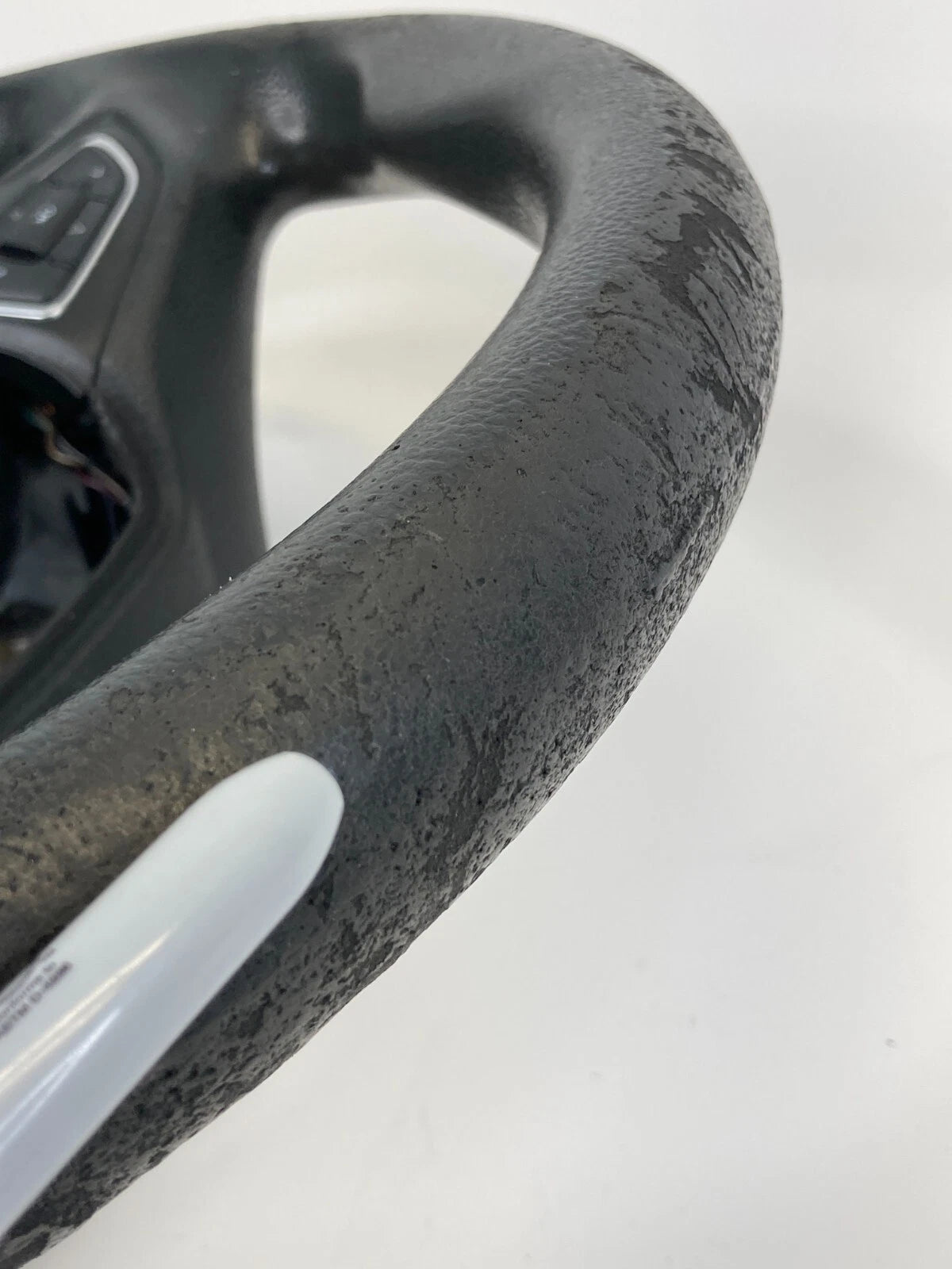 2015-2018 FORD FOCUS STEERING WHEEL W/ CONTROLS F1EB-3600-AHG OEM