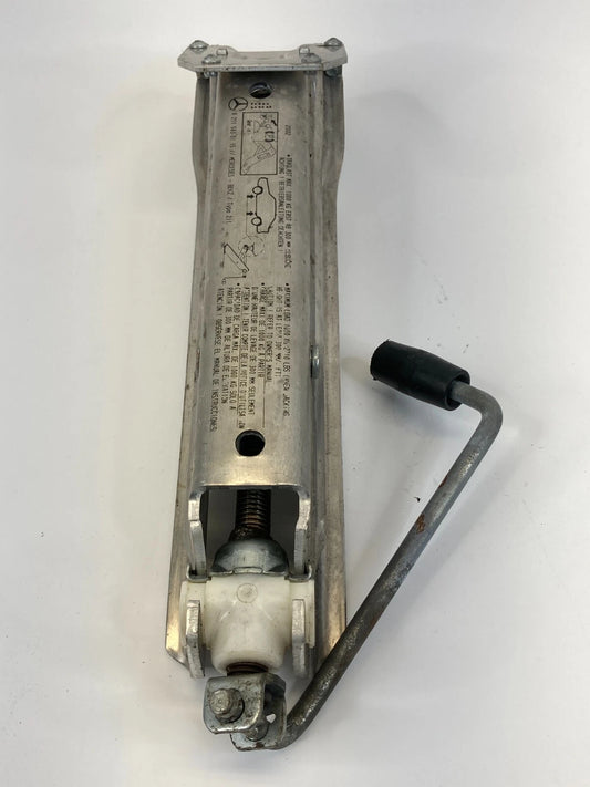03-06 MERCEDES-BENZ E500 EMERGENCY TIRE LIFTING JACK ASSEMBLY A2115830115 OEM