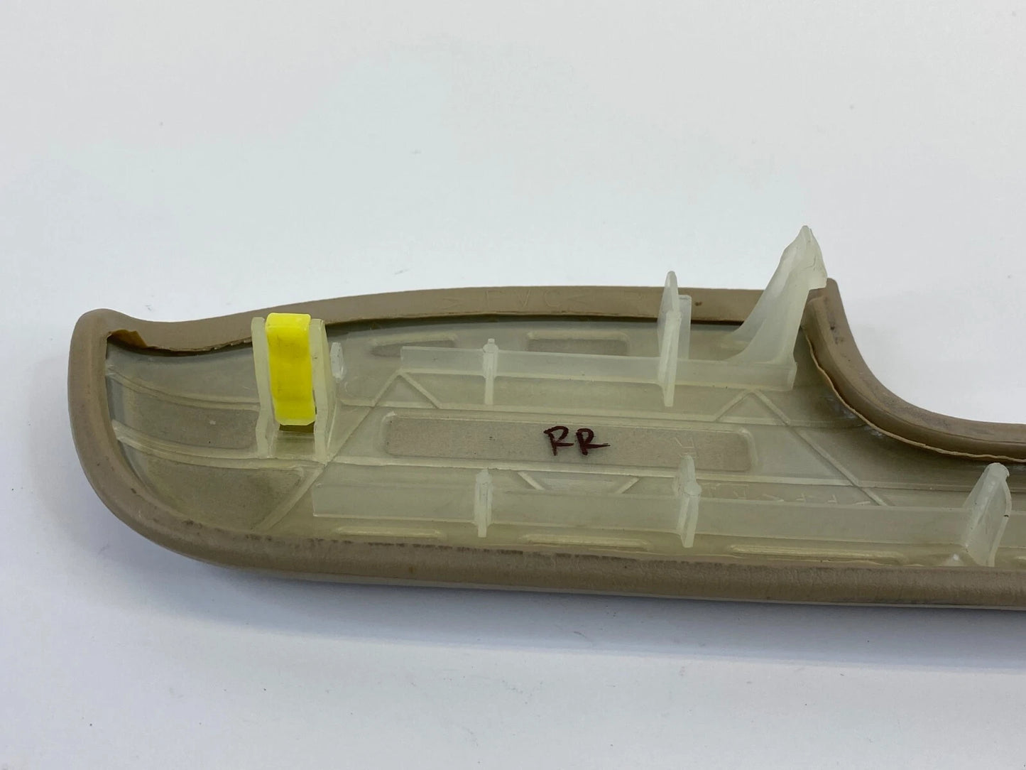 2003-2008 TOYOTA COROLLA REAR RIGHT DOOR PANEL ARMREST ARM REST LID PAD BEZEL