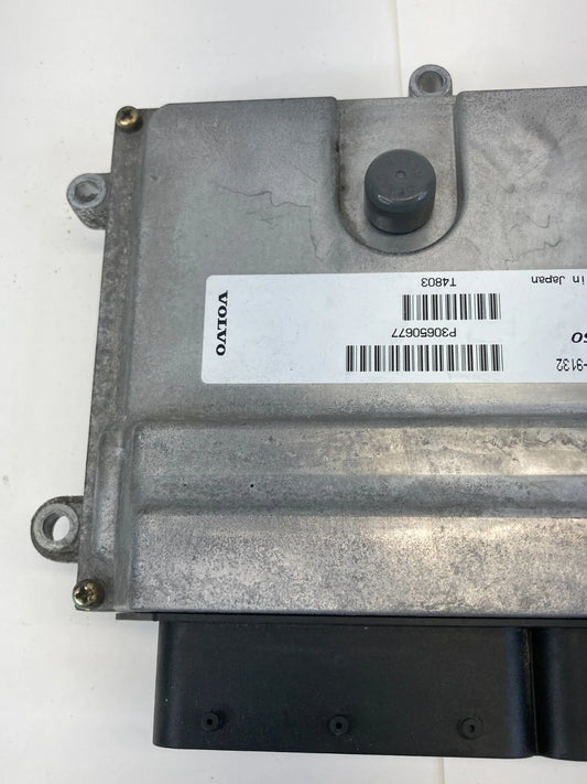 2004 VOLVO S40 2.4L ENGINE COMPUTER CONTROL MODULE ECM ECU PCM P30650677 OEM