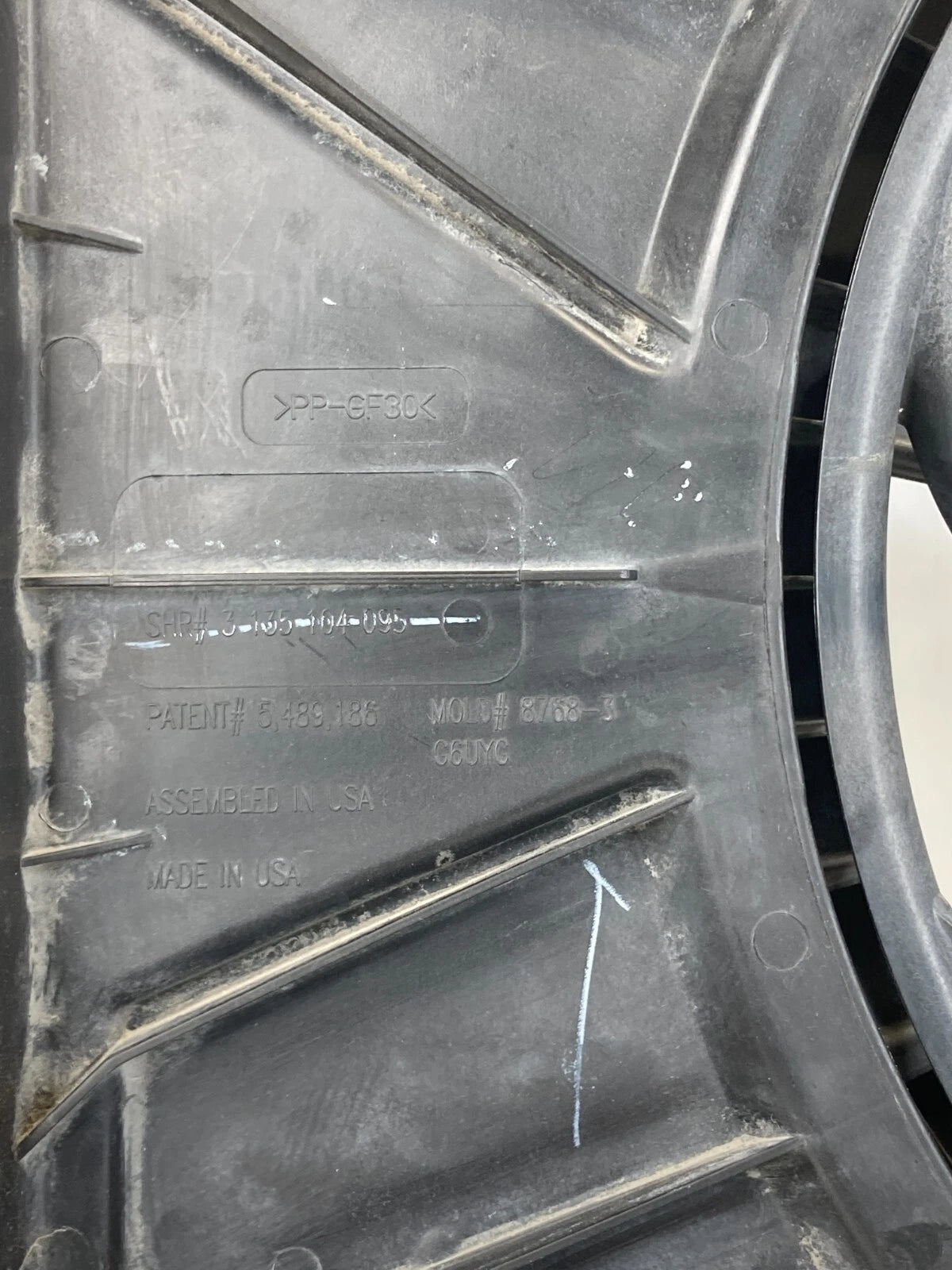 12-18 FORD FOCUS 2.0L ENGINE RADIATOR COOLING FAN MOTOR ASSY CV61-8C607-BA OEM